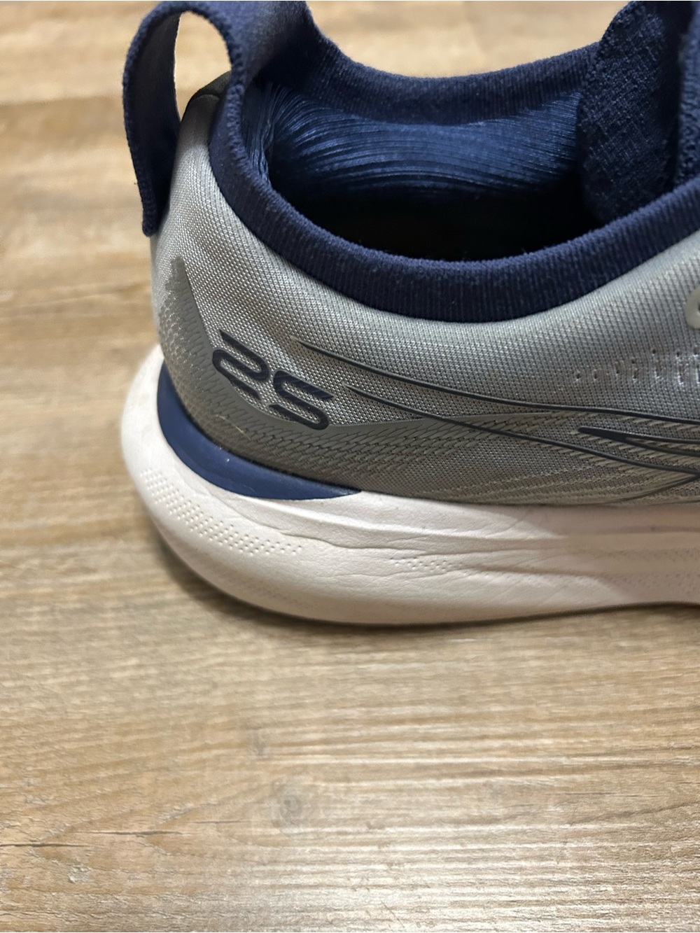 ASICS Gel Nimbus 25 Men's Size 12.5 Athletic Running Shoes Gray Navy Sneakers - Picture 9 of 10